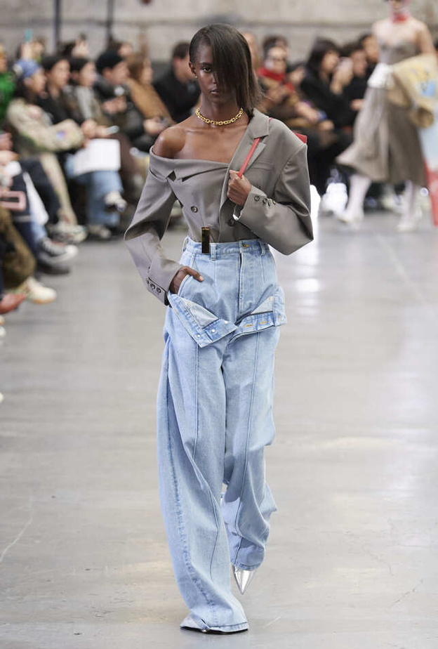 إطلالة من Rokh