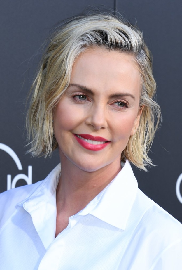 تشارليز ثيرون