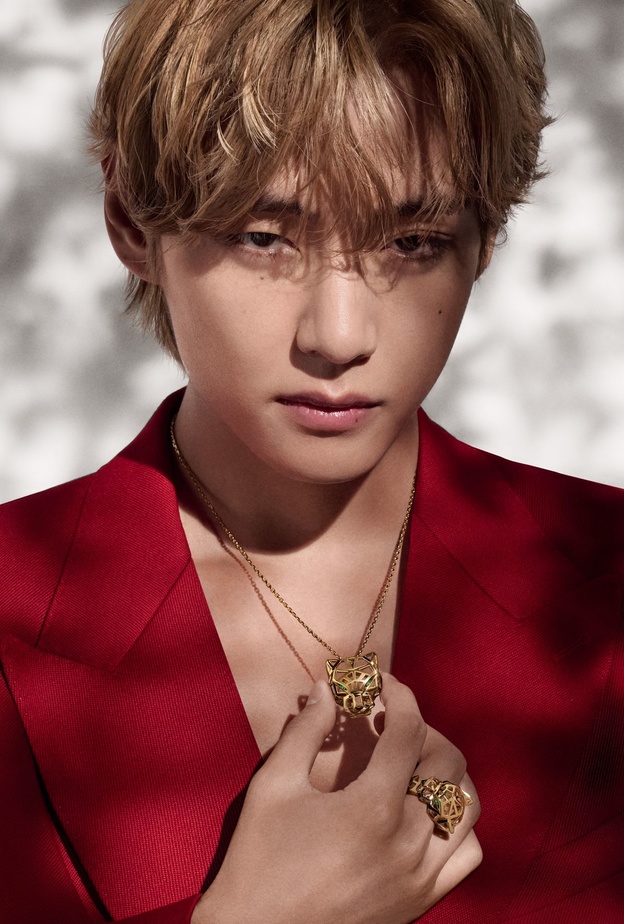 كارتييه تحتفل بصيف 2023 بمجموعة أغراض مرحة ونابضة بالحياة