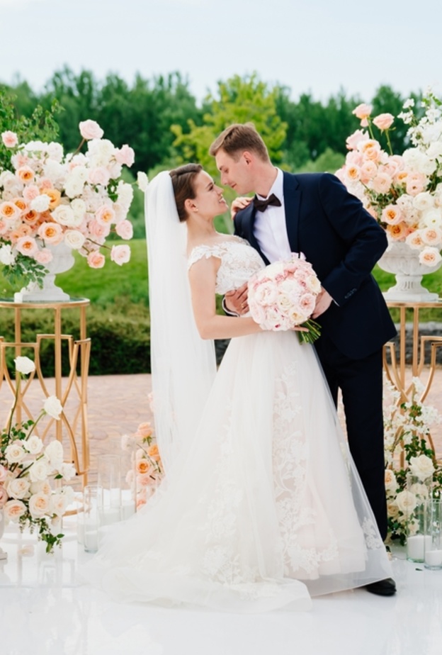 أجمل الوان ثيمات الزفاف التي لن تندمي على اختيارها