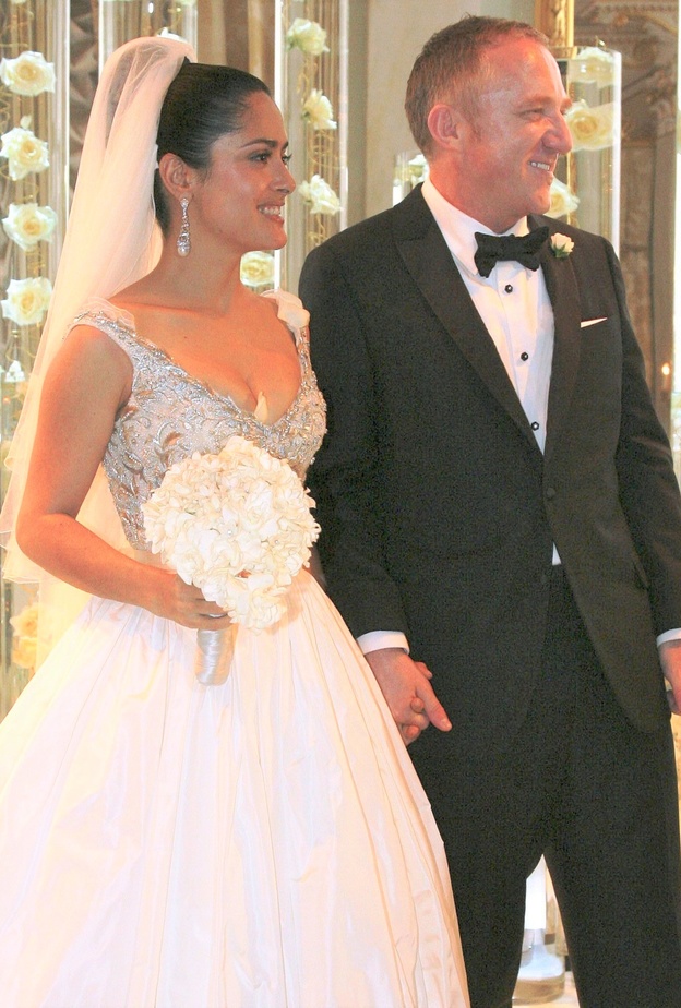 نجوم عاشوا قصص حب عميقة بعد الأربعين من العمر بينهم مروان خوري وسلمى حايك