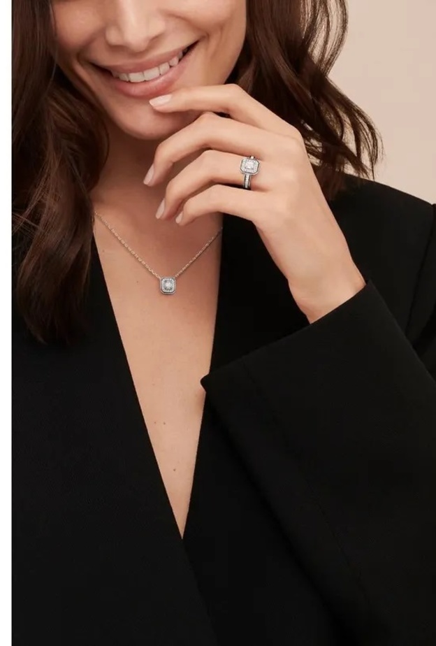 خاتم سوليتير من مجموعة دار بوشرون