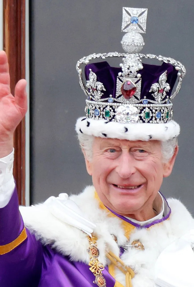 أهم الأحداث والمناسبات الرئيسية في حياة الملك تشارلز الثالث في عامه الأول كملك لبريطانيا