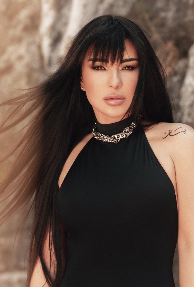 اختاري ما يناسبكِ من ستايل مجوهرات النجمة ماغي بو غصن 