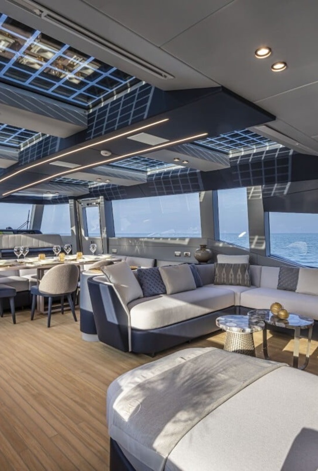 اليخت هيز Haze.. فخامة وراحة "البنتهاوس" على أمواج البحر