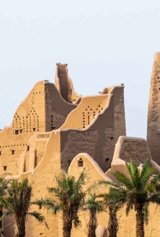 "بوابة الدرعية" ضمن قائمة أفضل بيئات العمل في آسيا لعام 2023م