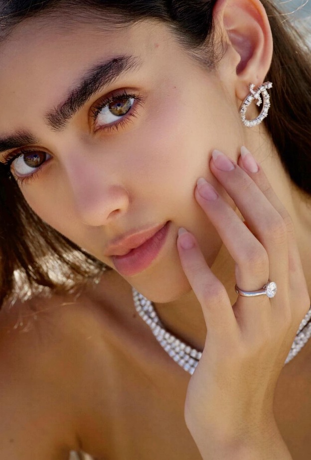 بمناسبة اليوم الوطني السعودي.. 6 دور مجوهرات بتوقيع مصممين سعوديين