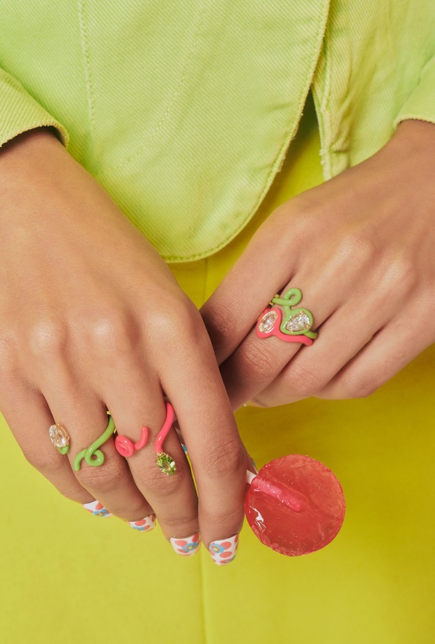 تتمتع مجوهرات بيا بونجياسكا  في اليوم الوطني السعودي