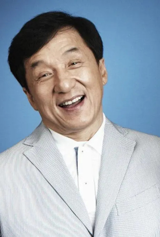 تعرفي على منازل جاكي شان حول العالم.. أحدها بأسقف من الذهب