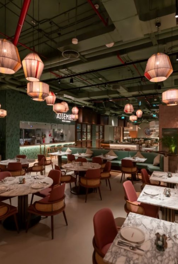 المملكة سوشيال داينينغ تفتتح أبوابها رسمياً للزوار في مركز المملكة الأيقوني بالرياض 