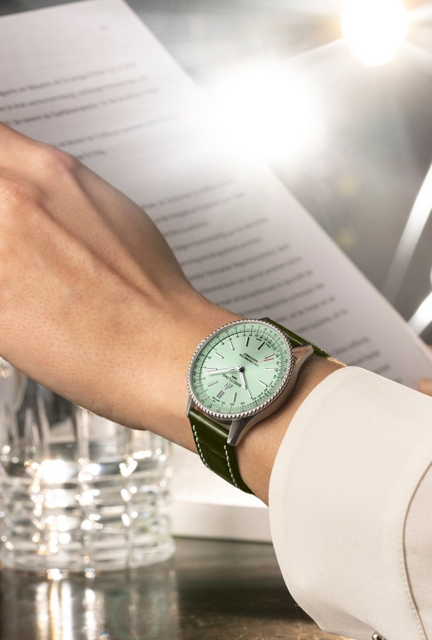 ساعات باللون الأخضر من Breitling مناسبة لليوم الوطني السعودي