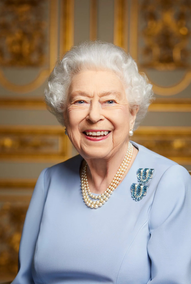 كيف أصبح قوس قزح رمز لرحيل الملكة إليزابيث الثانية ونهاية عهدها؟