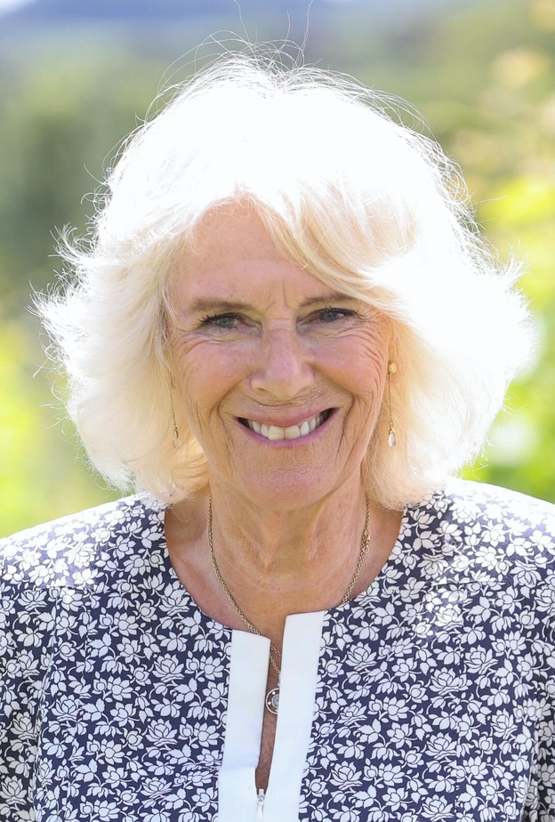 كيف دعمت الملكة كاميلا الأجيال الأكبر سنا وشجعتهم على التمتع بنمط حياة صحي