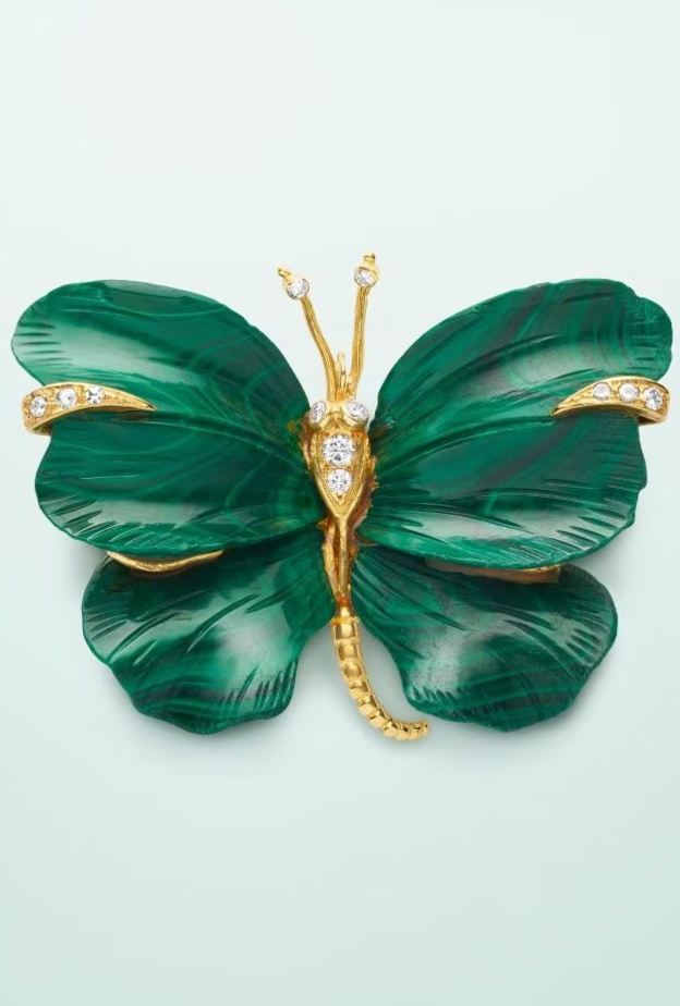 مشبك الفراشة، 1971، ذهب أصفر وأبيض، الملاكيت، ماس