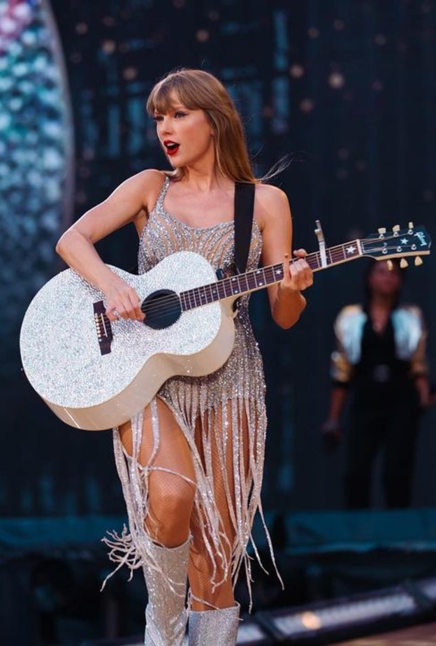 تايلور سويفت