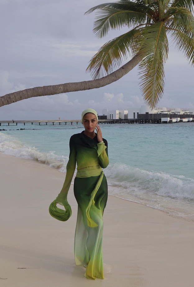 السعودية الأنيقة يارا النملا