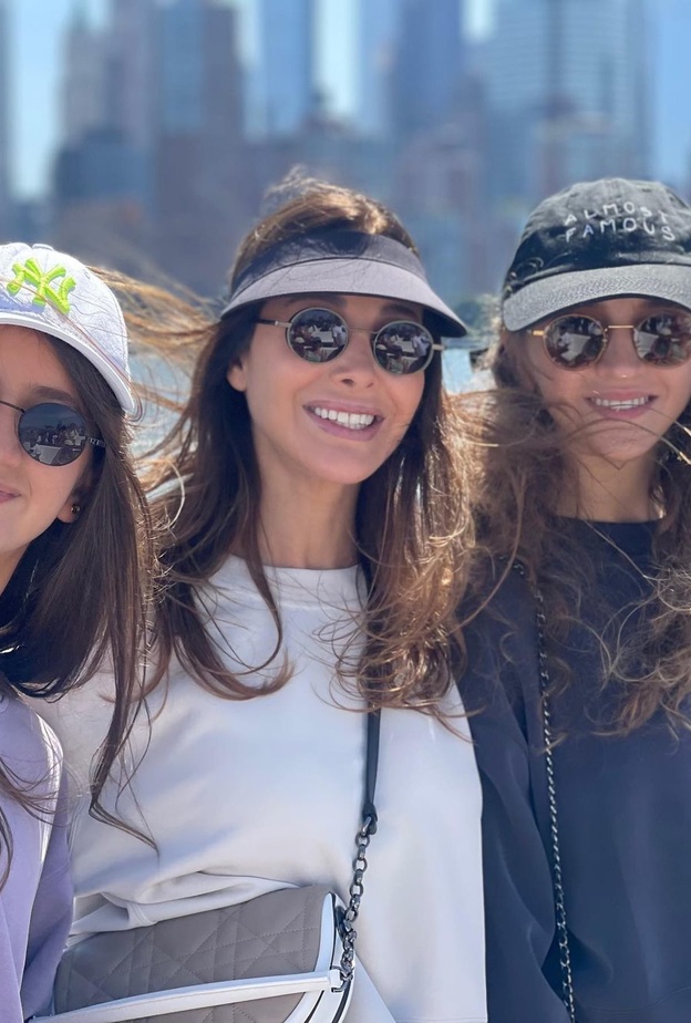 نانسي عجرم وابتيها في نيويورك