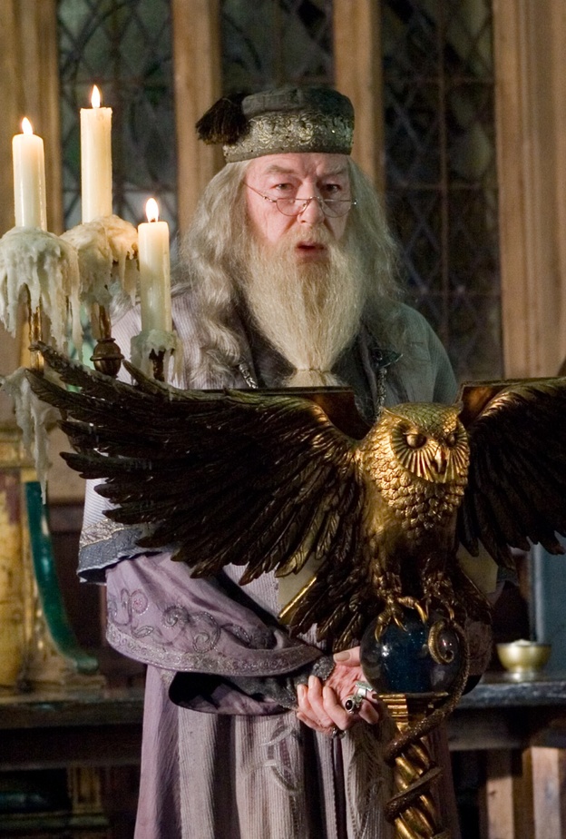 أدوار بأعمال فنية شهيرة قدمها نجمان مختلفان.. فمن منهما نجح في خطف الأنظار أكثر؟