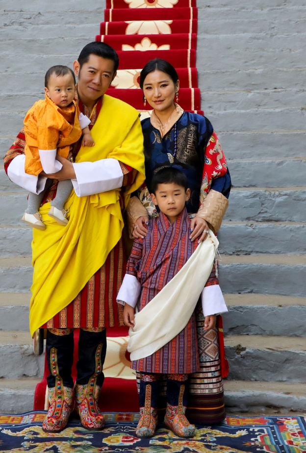 ما هي الدول الآسيوية التي لا تزال لديها أنظمة ملكية؟