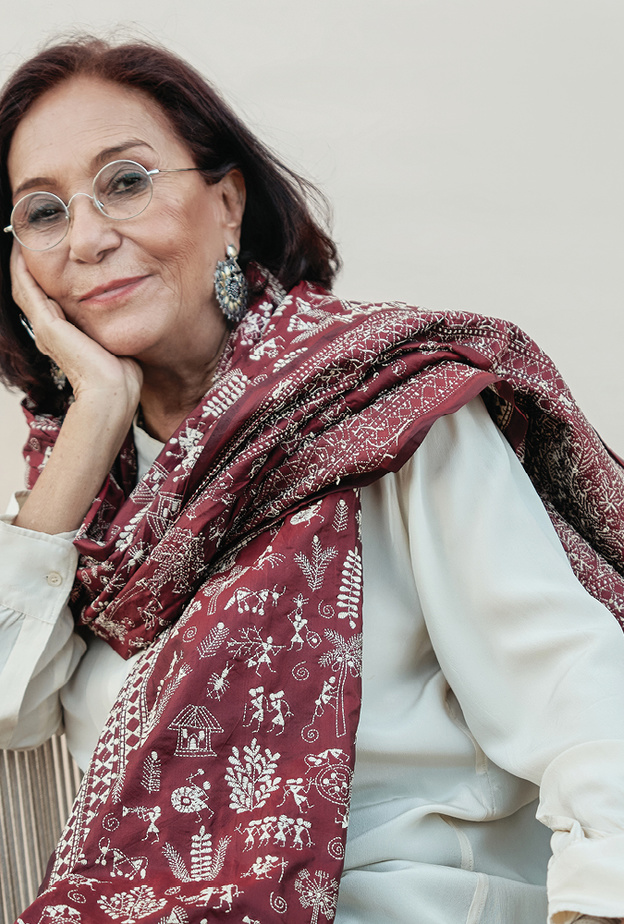 فخورة بتكريم المرأة السعودية وتمكينها