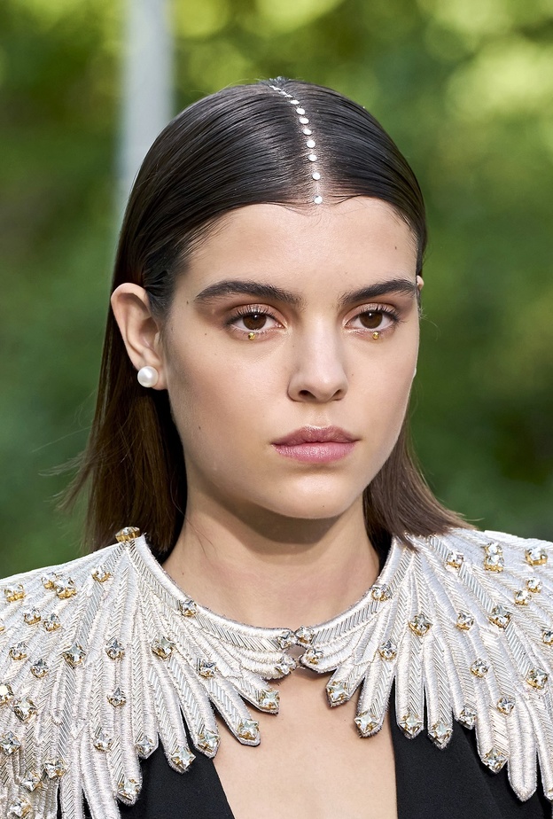 أجدد عطور نسائية تأسرك بنفحات الطبيعة في الخريف ..إليك مميزاتها