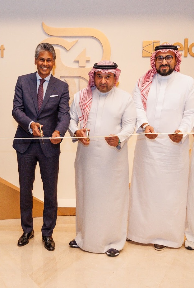 فندق سانت ريجيس الرياض يستضيف احتفالًا ساحراً قبل الافتتاح المرتقب