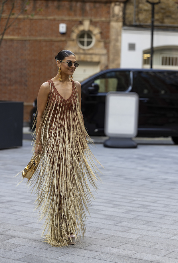 أحدث صيحات الستريت ستايل العصرية لربيع 2024