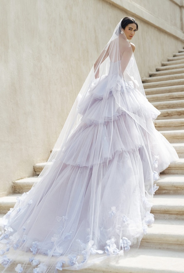 صيحات فساتين زفاف 2024@annebarge