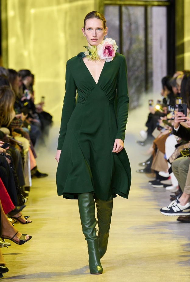 ألوان تتناسق مع إطلالتك باللون الأخضر لليوم الوطني السعودي