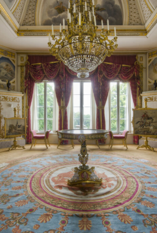 تعرفي على قصر روزندال...أقل القصور الملكية السويدية شهرة