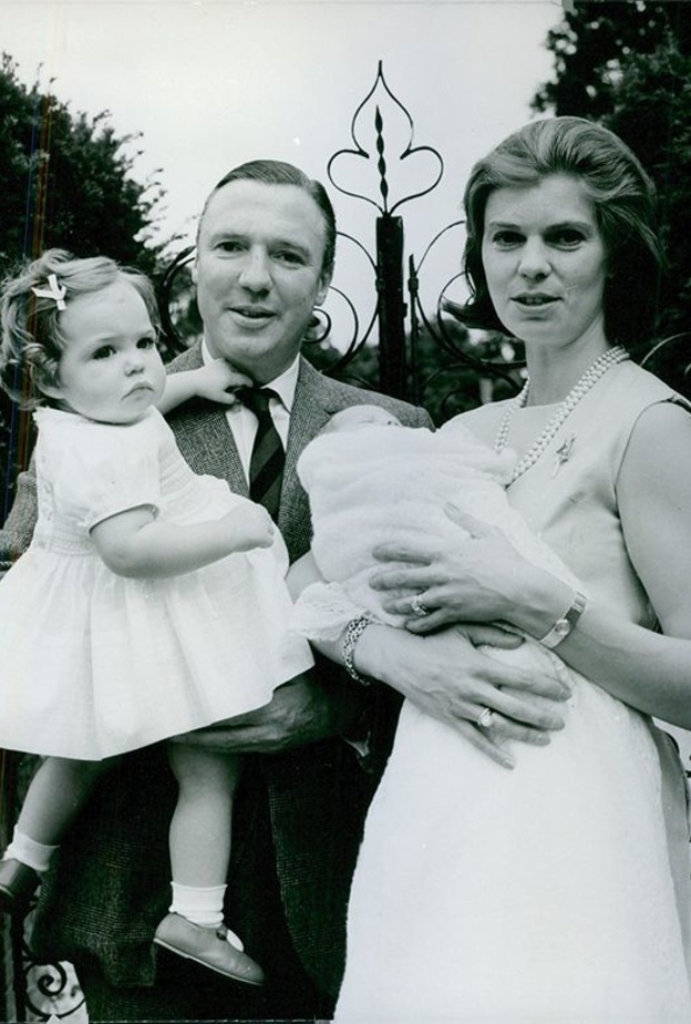 من هي الأميرة السويدية التي تنازلت عن ألقابها الملكية لتتزوج من بريطاني من عامة الشعب