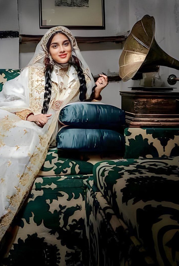 اطلالة تراثية للعروس من ريم عسيلان