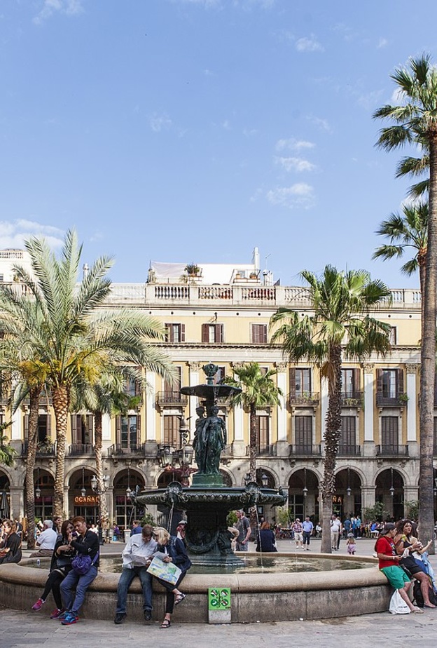 أجمل أماكن سياحية في برشلونة للعطلات العائلية بواسطة Ramblasbacardi