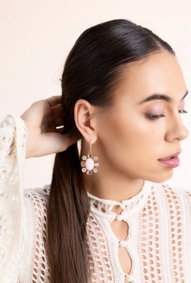 تعرّفي إلى أبرز الأحجار الكريمة الوردية كتحية للمرأة في شهر أكتوبر الوردي