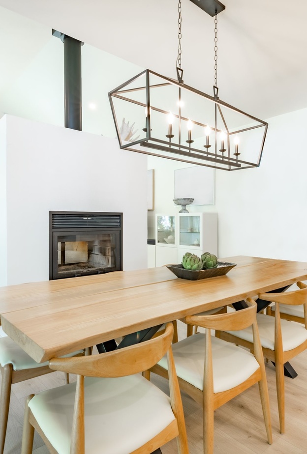 7 أنواع من الإضاءات المتدلية تضيف الأناقة والشخصية لمنزلك