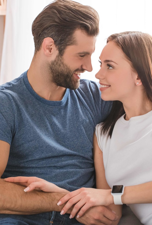 إن مشاركة شريك الحياة أحلامه يحفزه على تحقيقها بعزم وقوة إرادة