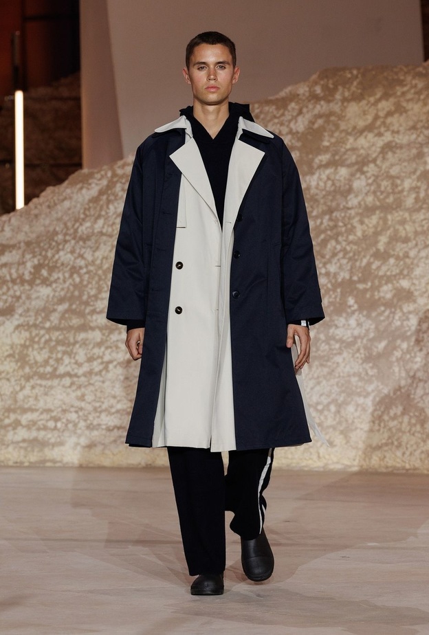 أسبوع الموضة في الرياض.. جولة على أبرز الأزياء الرجالية المتميزة بالتصاميم العصرية  