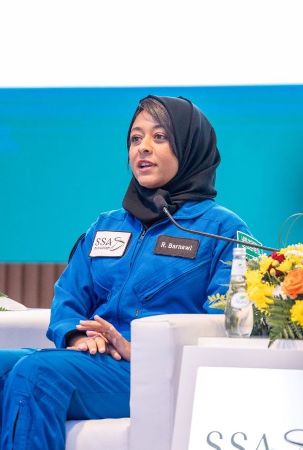 السعوديات وبصمات خاصة لتعزيز الإبتكار.. شخصيات رائدة تشارك في منتدى الثورة الصناعية الرابعة