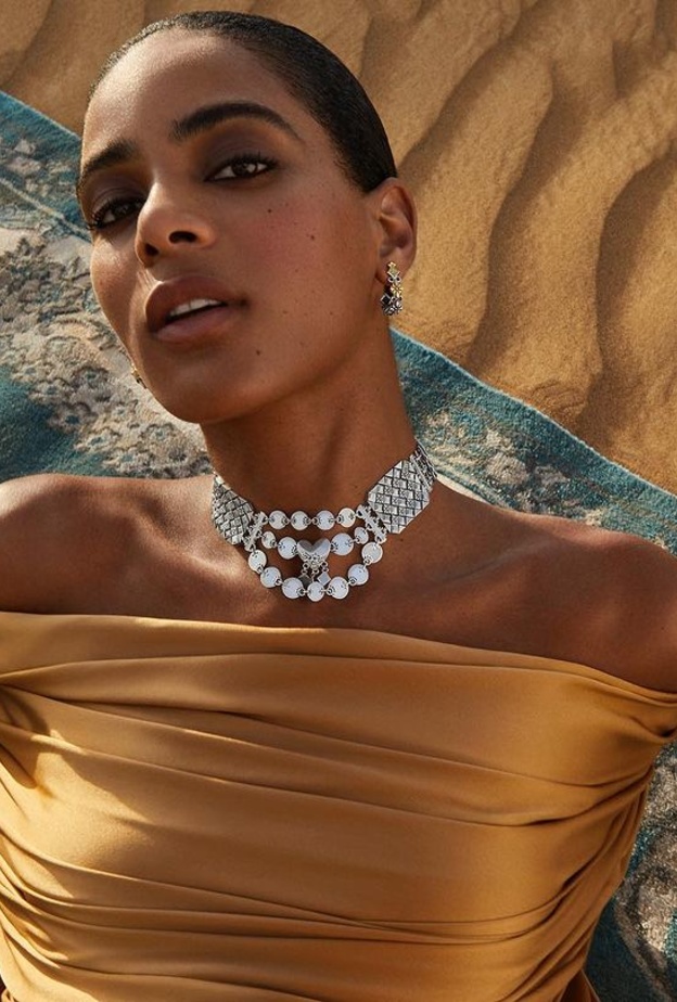 المجوهرات الفضية ذات رونق خاص