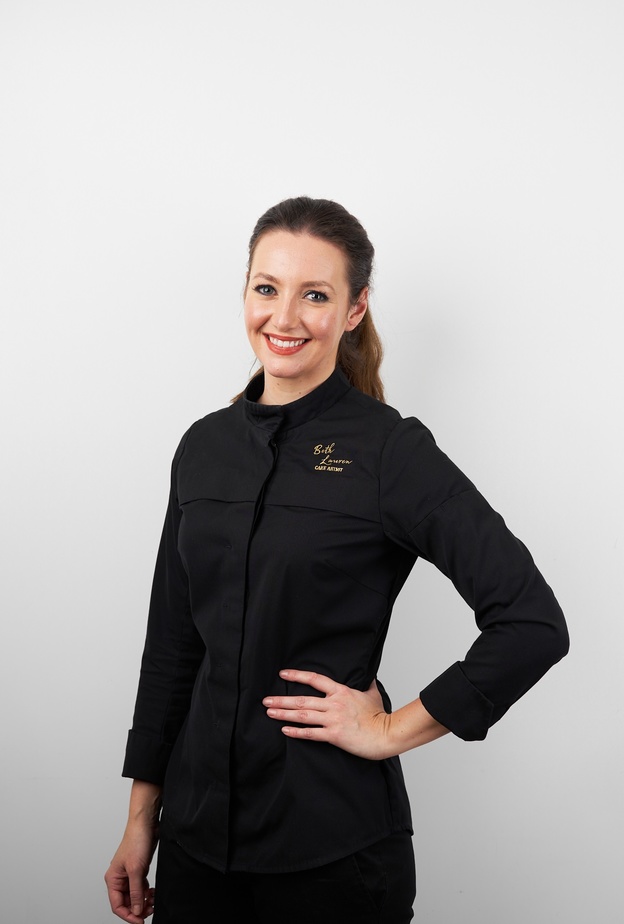 بيث لورين فنانة الكيك في ذا كيك بوتيك