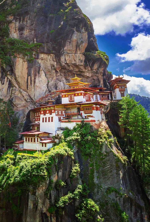 تاكتسانغ دزونغ Taktsang Dzong، بوتان