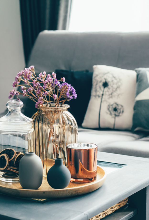 6 عوامل ضعيهم في اعتبارك للاختيار المثالي لطاولة القهوة