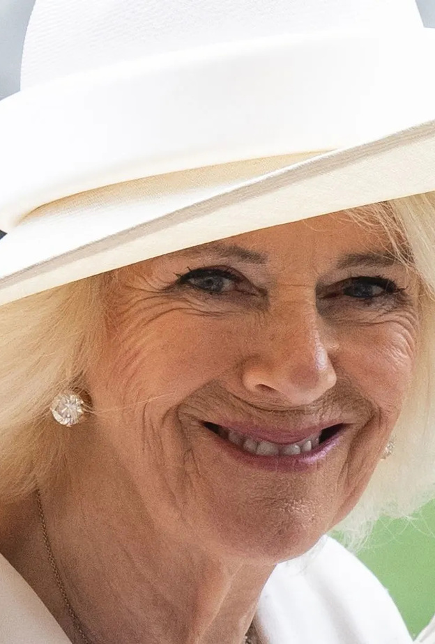 لهذا السبب قضية مكافحة هشاشة العظام قريبة من قلب الملكة كاميلا