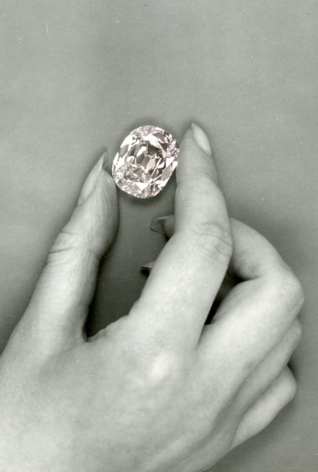 ماسة برينسي Princie - الصورة عن فان كليف أند آربلز Van Cleef and Arpels