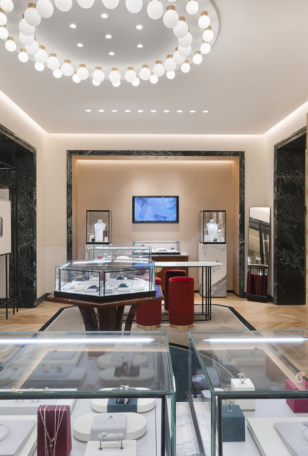 متجر بوشرون الجديد في الرياض في سنتريا مول