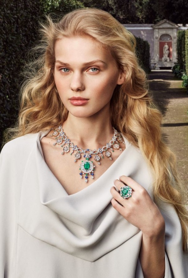 مجوهرات الجولة الكبرى لوحات فنية ابداعية من فان كليف أند أربلز