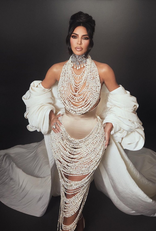 مجوهرات كيم كارداشيان Kim Kardashian الساحرة