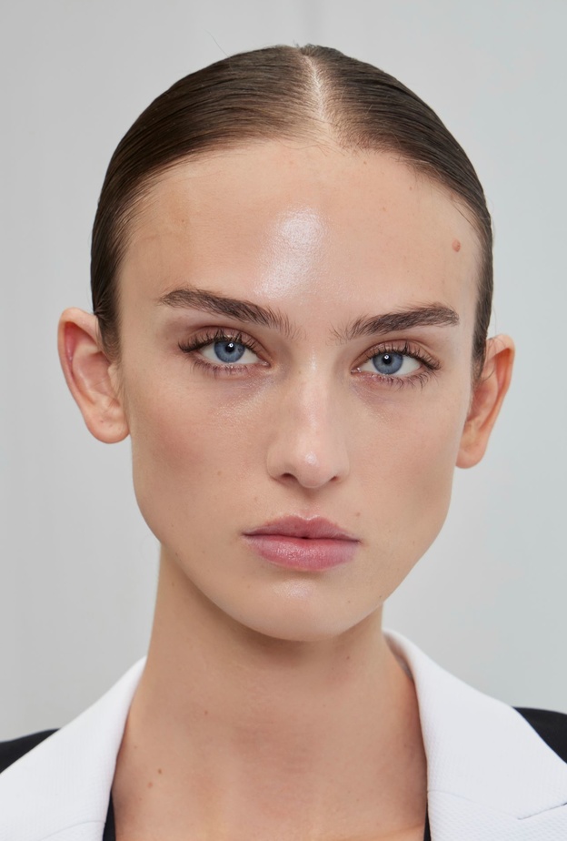 لمنع جفاف الجلد في الطقس البارد..إليك نصائح وتقنيات لبشرة ناعمة وصحيّة