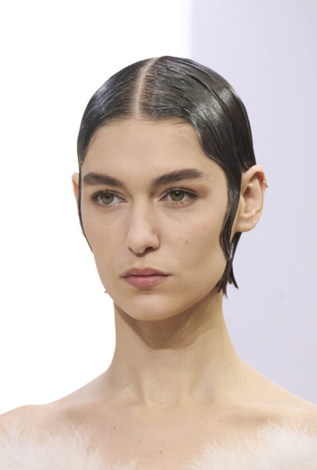 الثلج من العلاجات الطبيعية المهمة للبشرة..كيف يمكنك وضعه بأمان؟