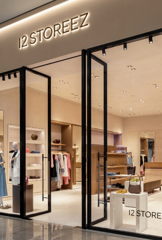 علامة 12 Storeez تطلق تشكيلات شهرية في متجريها الجديدين في Dubai Mall وMarina Mall